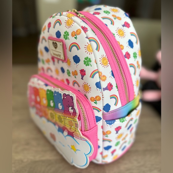 Loungefly Lisa Frank Backpack. - Picture 2 of 3